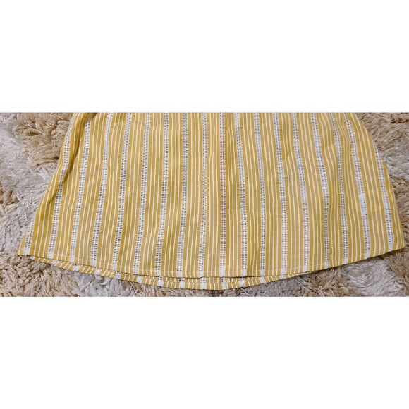 Lulu's Off The Shoulder Yellow Pin Stripe Top Small - Picture 2 of 7